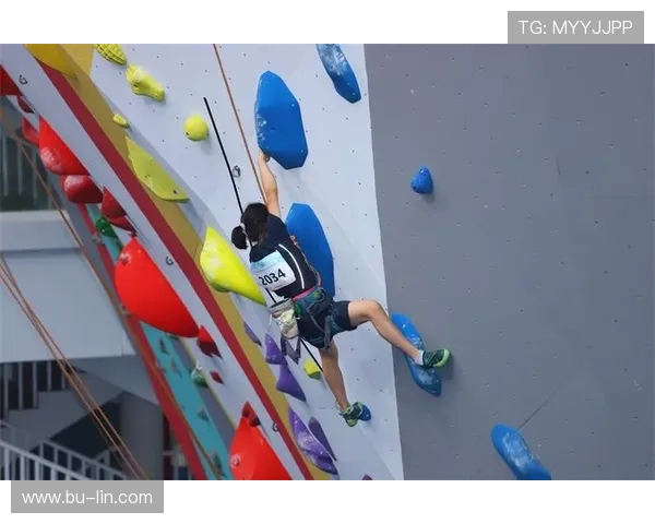 深圳攀岩队在全国速度排行榜中荣获第四名展现出强劲实力与团队精神