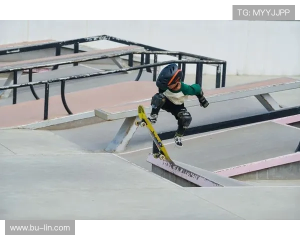 滑板文化的崛起与挑战:深入探讨上海滑板队的运营模式与发展策略 滑板文化的崛起与挑战:深入探讨上海滑板队的运营模式与发展策略