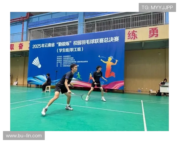 重庆羽毛球队展现卓越团队协作精神助力大满贯赛事精彩表现 重庆羽毛球队展现卓越团队协作精神助力大满贯赛事精彩表现