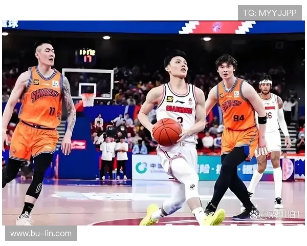 CBA广东队与广厦队精彩对决视频回放全程回顾与分析 CBA广东队与广厦队精彩对决视频回放全程回顾与分析