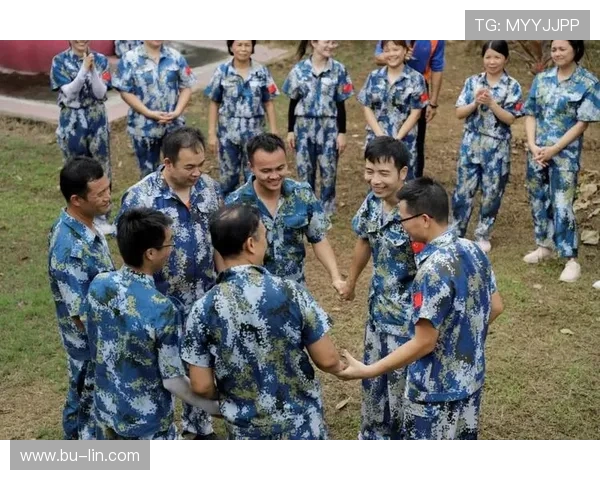 加维引领足球新时代展现天赋与拼搏精神的传奇旅程 加维引领足球新时代展现天赋与拼搏精神的传奇旅程