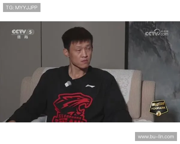 周鹏:从篮球场上的传奇到生活中的榜样,见证拼搏与坚持的力量 周鹏:从篮球场上的传奇到生活中的榜样,见证拼搏与坚持的力量